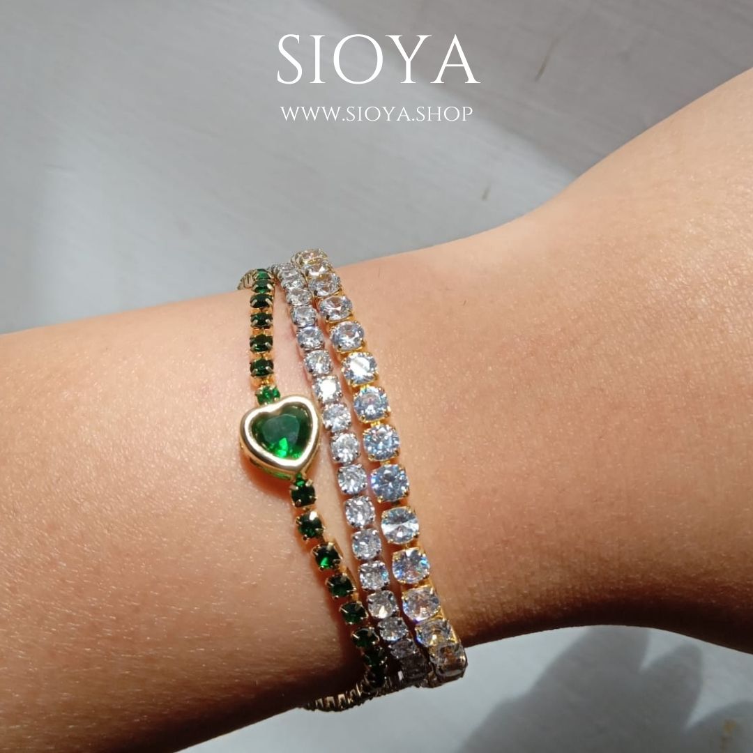 Emerald heart bracelet