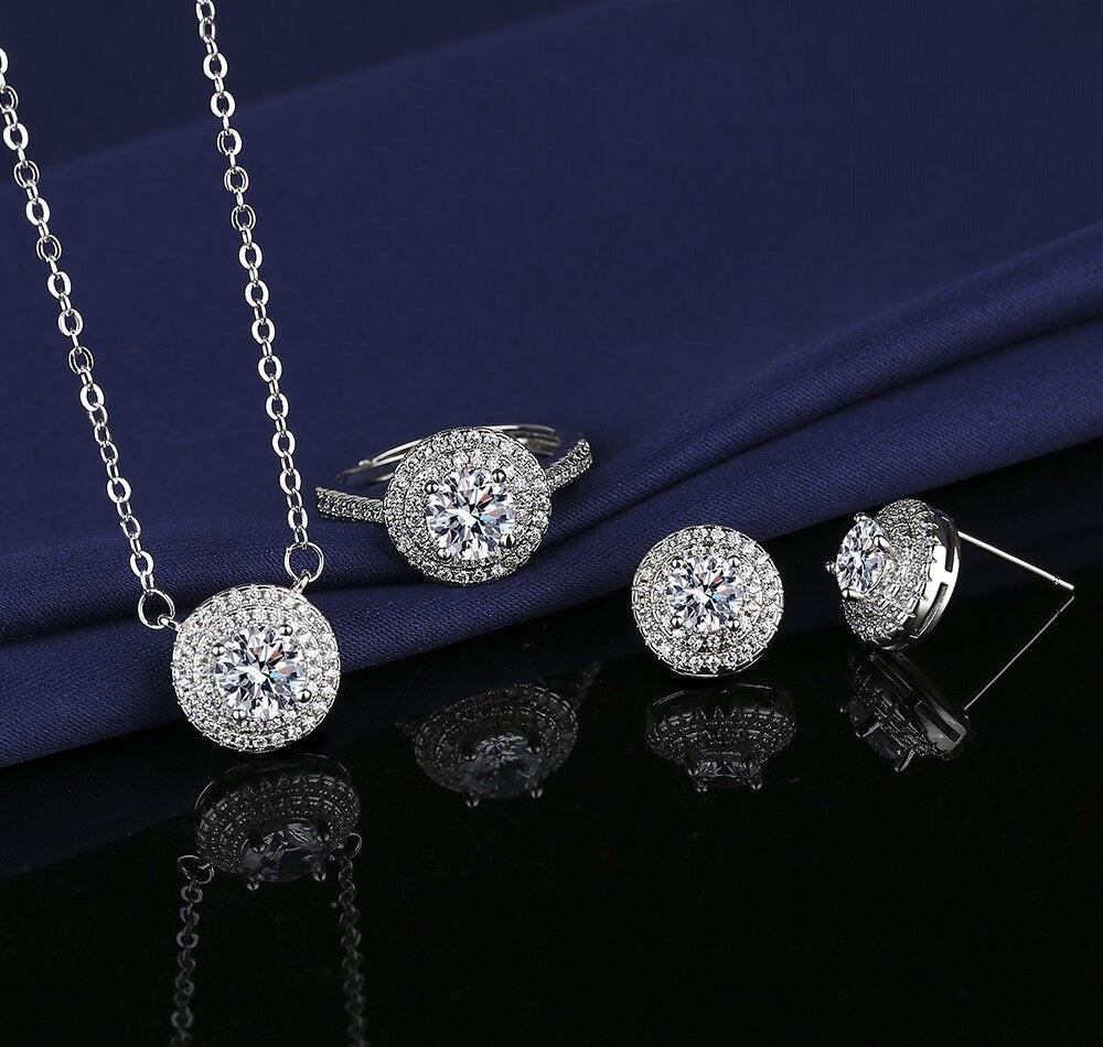 Aniversarry gift pendant set