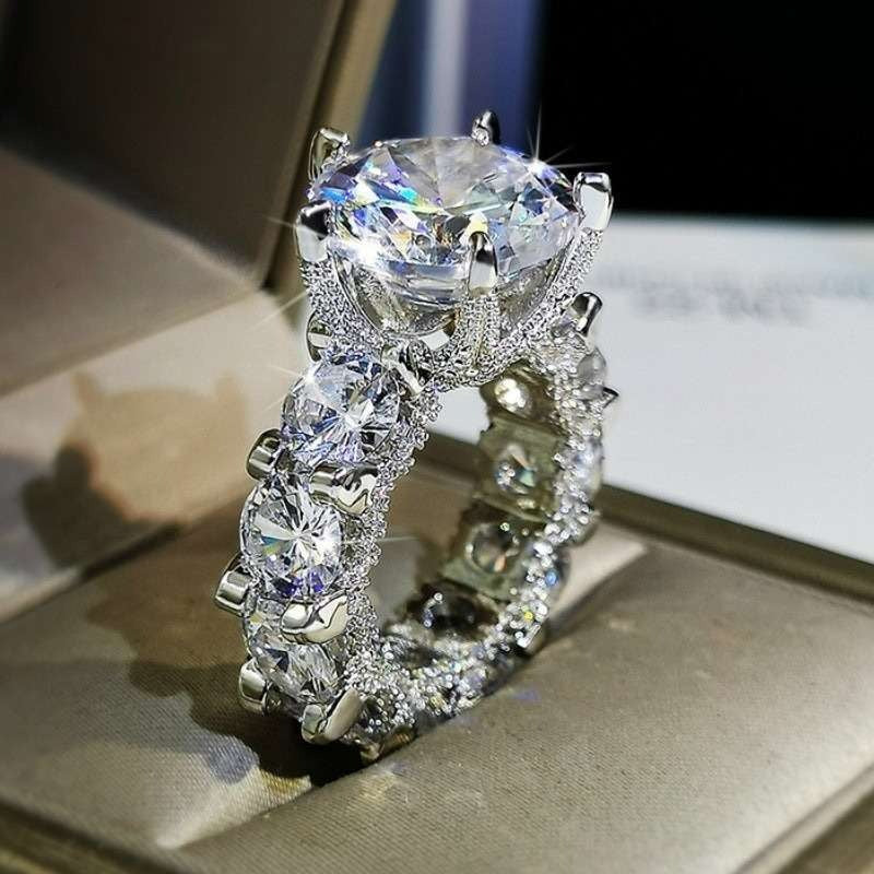 PRINCESS RING